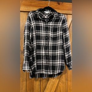 NWT Old Navy The Classic Shirt Black w/ White Plaid Button Down Soft - Sz Medium